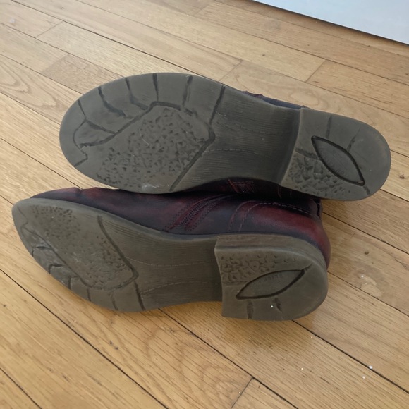 Leather ankle boots - Picture 3 of 3